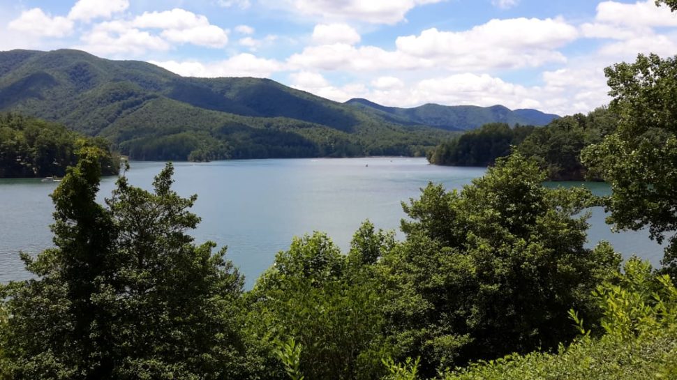 01 Tennessee Watauga Lake